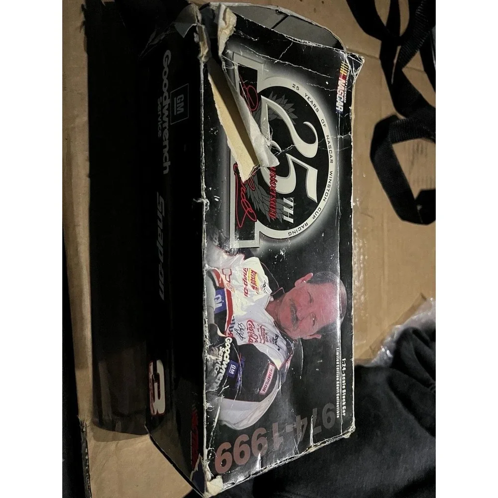 Dale Earnhardt 1999 Chevy Monte Carlo #3 GM Goodwrench 25th Anniversary